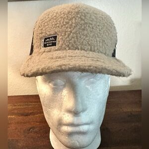 KAVU Fur Ball Trucker Hat‎ Adjustable Fleece Hat Five Panel Cap